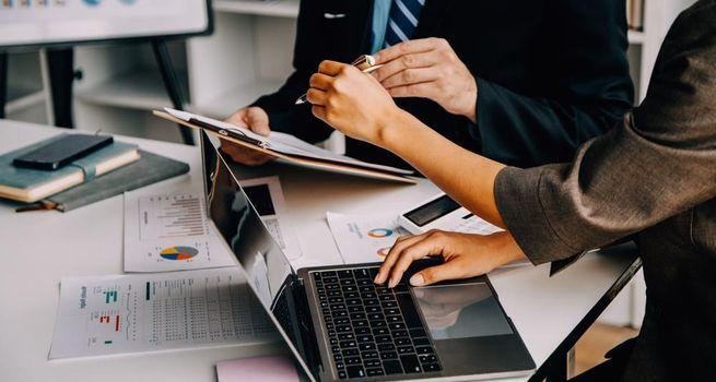 Why Is PPL Corporation (NYSE:PPL) Pointing to Data Center Demand in Its Latest S&P 500 Results?