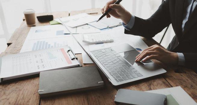 Coca-Cola Europacific Partners (NASDAQ:CCEP) Up 12.81% Year-to-Date—Are Brokers Seeing Further Upside?