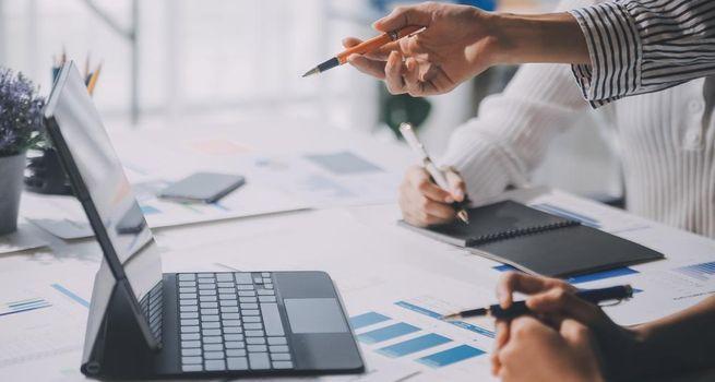 What Analyst Price Targets Suggest for Xcel Energy (NASDAQ:XEL)