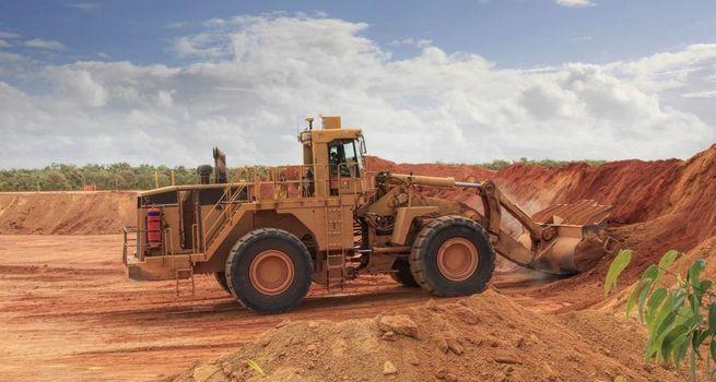 Critical Metals (NASDAQ: CRML) Boosts Tanbreez Stake to 100% as Drilling Advances