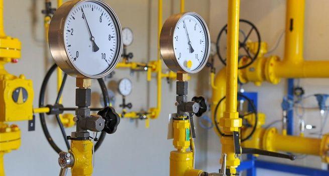 Dubai Physical Oil Prices Surge Above Brent Futures: What the Spread Reveals About Global Crude Markets