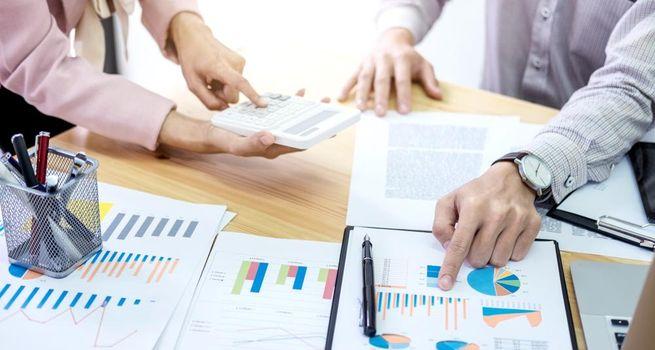 BlackRock's (NYSE: BLK) Total Return Fund Offers Insights into First-Quarter 2026 Performance Amidst Evolving Market Conditions