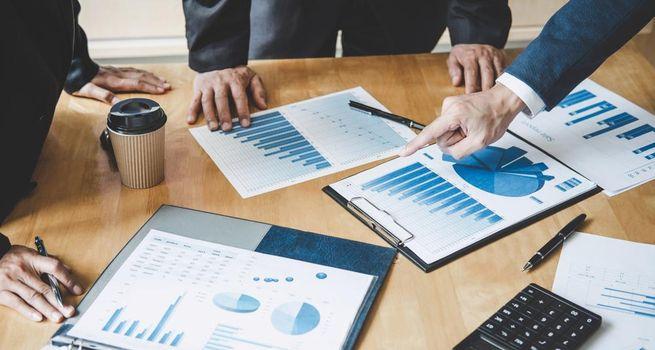 IDEXX Laboratories Delivers Q4 Double Beat, Is IDXX Among the Best Veterinary Stocks to Buy Now?