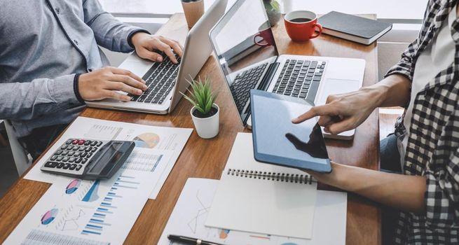 Wall Street Retreats: Major Indexes Slide Over 1% as Technology Stumbles and the Economy Sends Mixed Signals