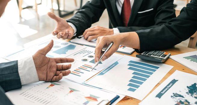 Flex (NASDAQ:FLEX) Jumps 9% Premarket After a Record Q2 and a Raised Fiscal 2027 Outlook