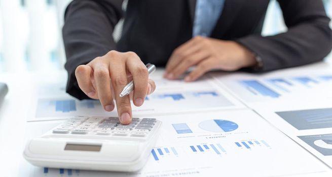 Can 4 Cell Therapy Names Last: Senti Biosciences (NASDAQ:SNTI), BioCardia (NASDAQ:BCDA), Pluri Inc. (NASDAQ:PLUR) and Estrella (NASDAQ:ESLA)?