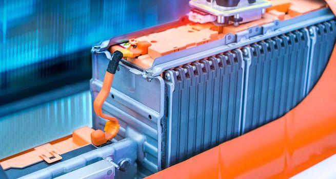 Hyliion Holdings (NYSEAMERICAN:HYLN) Falls Nearly 19% as Short-Seller Report Extends Selling