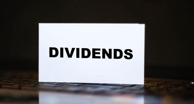 Runway Growth Finance (NASDAQ: RWAY) 15% Dividend Yield: How Sustainable Is the Venture-Debt Payout?