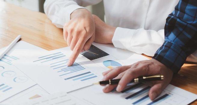 Bitcoin ETF Outflows Rise: Are Institutions Rotating or Leaving BTC?