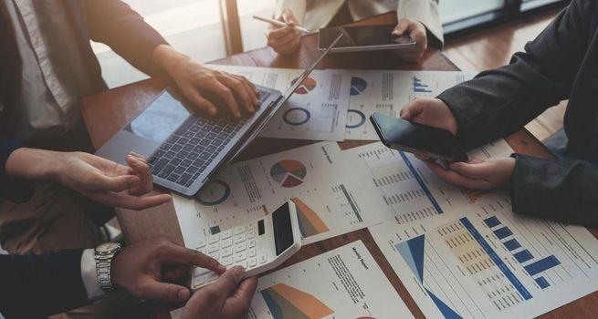 CLARITY Act Stablecoin Rules: What Changes for Banks and Crypto Issuers