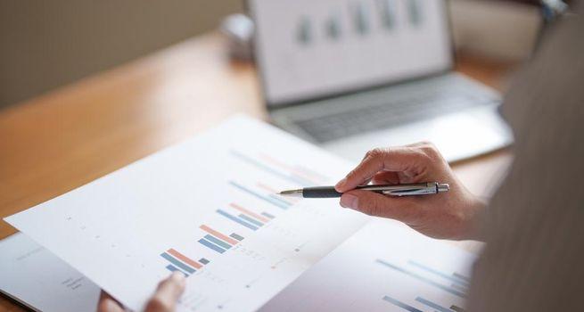 Can INVO Fertility (NASDAQ:IVF) Hold Up After a 5.98% Pre-Market Drop on October 27?