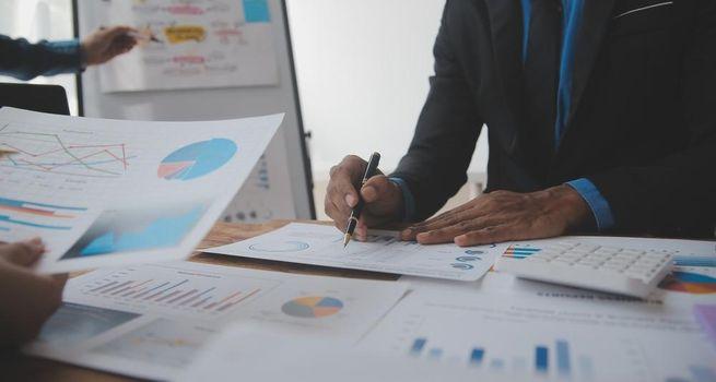 Noah Holdings (NYSE:NOAH) Dividend Yield Could Spark Fresh Interest in This Wealth Management Stock