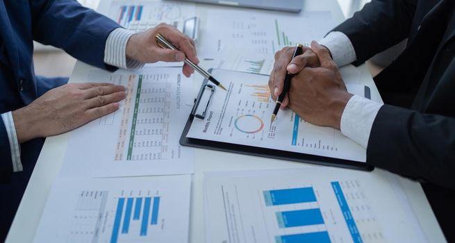 Why Is Arion Bank (ARION:Nasdaq Iceland and Nasdaq Stockholm) Buying Back ISK 580 Million in Covered Bonds in 2026?