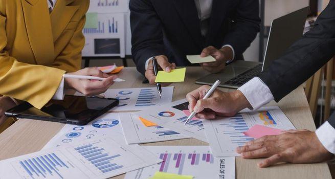 Why Does iShares MSCI Taiwan ETF (NYSE American:EWT) Reflect Fab Manufacturing and Regional Security?
