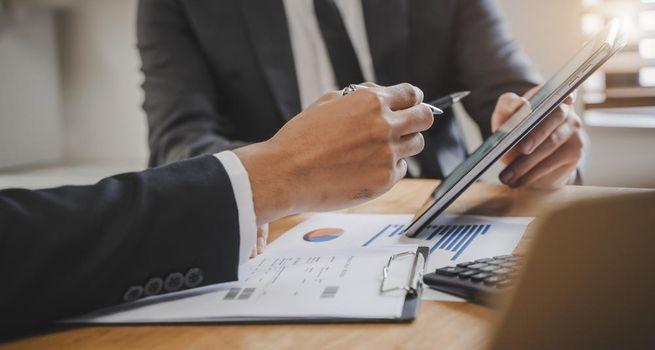 Why Is BlackRock TCP Capital (NASDAQ:TCPC) Yielding 17 Percent?