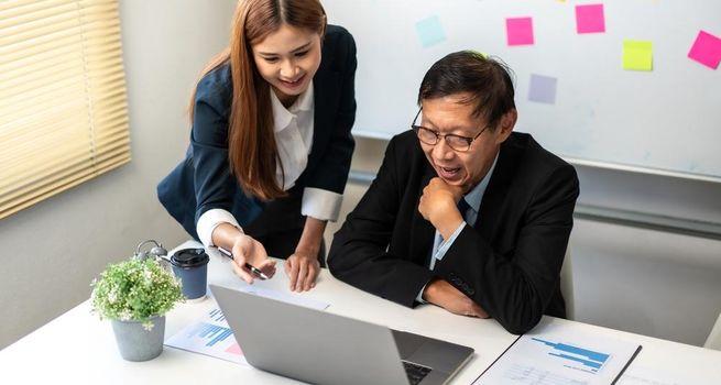 How Wide Is the NXP Semiconductors (NASDAQ:NXPI) Gap Between USD 3.48 and USD 4.20 EPS?