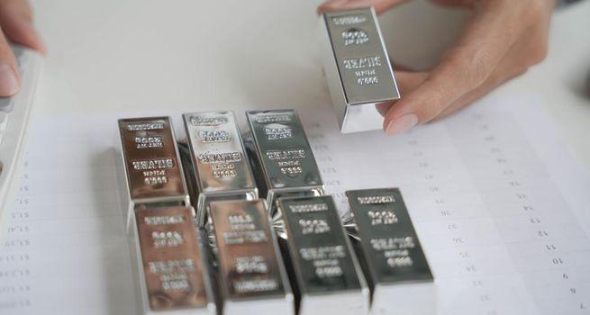 Silver at the Edge of History: Watch These Three NYSE-Listed Silver Stocks for Today