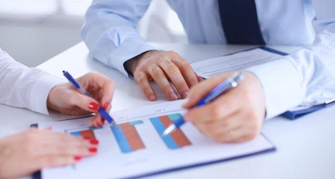 Calamos Dynamic Convertible & Income Fund (CCD): Monthly Dividend Keeps Income Investors Watching