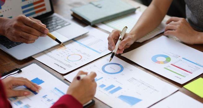 Insmed (NASDAQ:INSM) Soars as Brinsupri Launch Beats Forecasts and Guidance Moves Higher