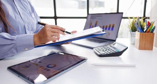 What Drove Banc of California's (NYSE:BANC) Margin Expansion in the Third Quarter?