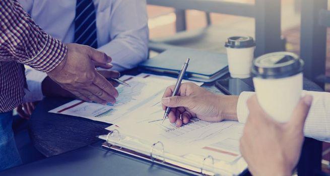 SL Green (SLG): Is This NYC Office REIT's 6.6% Dividend Worth the Risk in 2026?