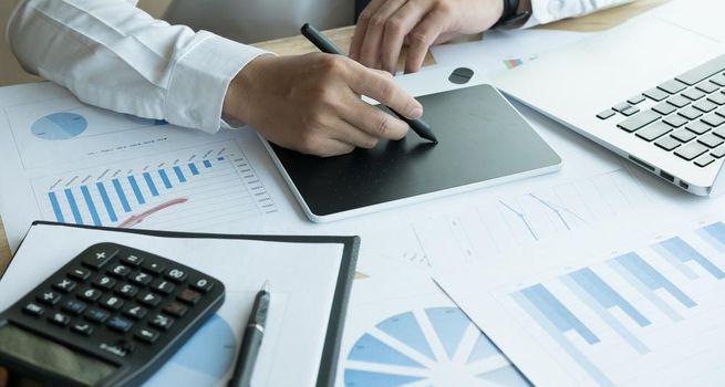 Why Is Marvell Technology (NASDAQ: MRVL) Semiconductor Stock Up 8% as S&P 500 Inclusion Drives Structural Passive Inflows?
