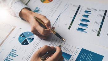 Arena REIT (ASX:ARF) Advances on Valuation Gains and Pipeline Expansion