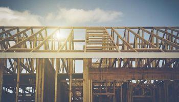 Welltower (NYSE:WELL) Edges Higher as Healthcare REIT Benefits From Lower Yields and Senior Housing Occupancy Recovery