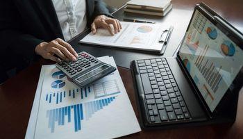 Centene (NYSE:CNC) Initiates Voluntary Buyouts as Cost-Cutting Measure Gains Momentum