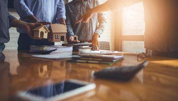 CIM Real Estate Finance Trust (CMRF) Restructures Ownership, Eyes Exchange Listing