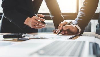 IP Strategy Holdings (NASDAQ:IPST) Slides 9%: Small-Cap Investors Hit Pause