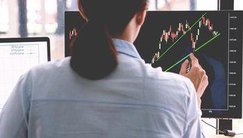 US AI Spending Concerns Drive Megacap Tech Selloff as SpaceX Extends Post-IPO Decline