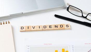 Tuniu (NASDAQ:TOUR) Flags an Unusually High 25.31% Indicated Yield Versus 6.24% Trailing Yield
