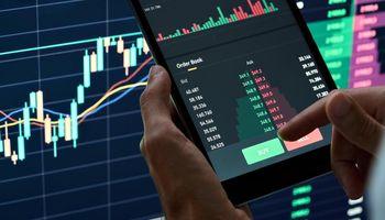 DuPont (NYSE: DD) Reverse Stock Split Takes Effect June 24, What It Signals for Shareholders