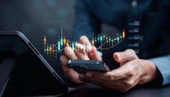 Vickers Insider Picks Highlight Buying Surge Across Sectors in Mid-2026