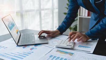 Chord Energy (NASDAQ:CHRD): Third Quarter 2026 Preliminary Results and Marcellus Divestiture: Undervalued Growth Stock, EPS Growth, P/E and PEG in Focus