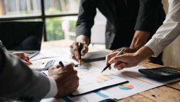 Carter's (NYSE:CRI) Under the Lens: Undervalued Growth Stock, Fiscal Second Quarter 2026 Results and IEEPA Tariff Refunds