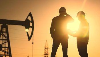 NextEra Energy (NYSE:NEE) Drifts Fractionally Higher as Lower Bond Yields Provide Modest Utility Support