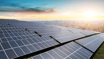 FuelCell Energy (NASDAQ:FCEL) Falls 9% as Clean-Energy Stocks Lose Momentum