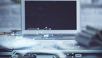 Why Apple (NASDAQ:AAPL) Stock Is Falling Despite AI Push and WWDC Announcements