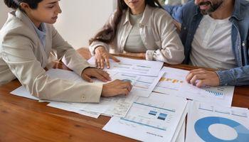 MediaAlpha (NYSE: MAX) Volume Spotlight: What the Latest Filings Show on Second Quarter Revenue and the TRA Settlement