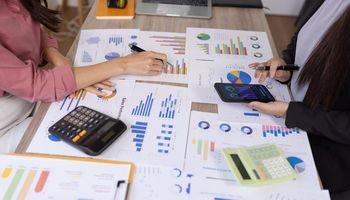 Why Alcoa (NYSE:AA) Slid on the Russell 1000: Argus Downgraded the Stock to Hold
