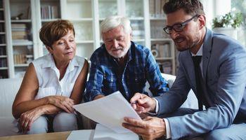 APA (NASDAQ:APA) Undervalued Growth Stock: What the Third Quarter 2026 Supplemental Financials Show on Realized Prices, Share Repurchases and G&A