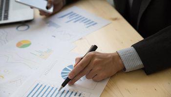 Treasury Yields Rise as Iran Deal Progress and Hawkish Fed Expectations Keep Rate Premium Elevated