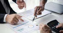 Alphabet Inc. (NASDAQ: GOOGL) and Berkshire Hathaway Inc. (NYSE: BRK-A) Fuel AI-Driven Market Gains; Iran War Escalation Weighs on US Stocks
