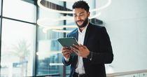 US Sector Performance Analysis: Technology Surges While Energy Weighs on Market Leadership