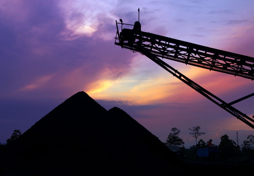 One NASDAQ-Listed Metals & Mining Stock with Long-Term Outlook: Pan American Silver Corp.