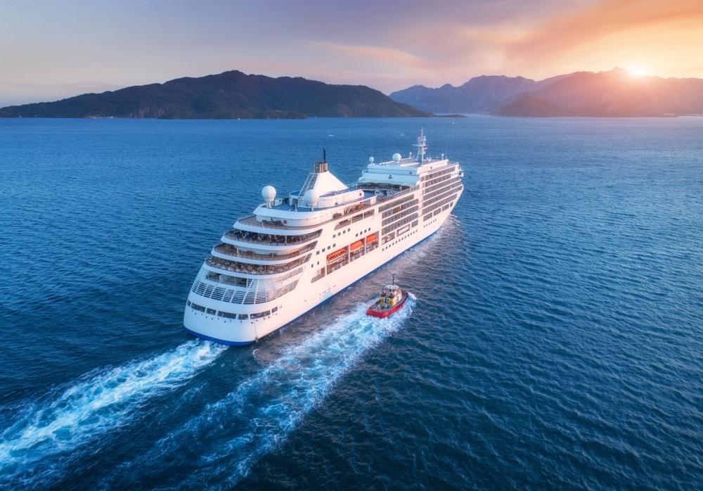 One NYSE-Listed Cruise Stock at Resistance Level: NCLH
