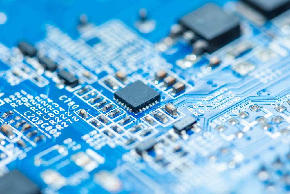 One NASDAQ- Listed Semiconductor Stock at Resistance Level: MRVL