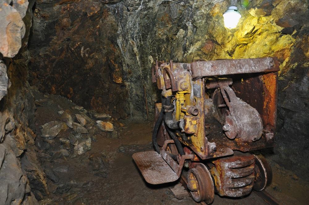 One NASDAQ- Listed Uranium Stock at Resistance Level: UROY